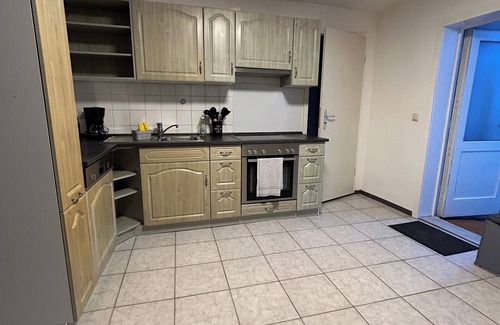 Ilmenau Apartamento | Zentrales 3.5 Raum Apartment mit Garten
