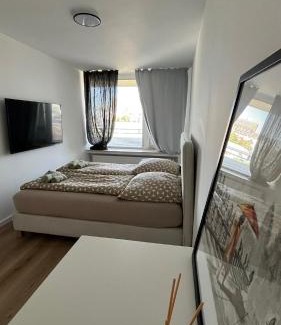 Bilk Apartamento | Zentrales Apartment in Düsseldorf mit Balkon