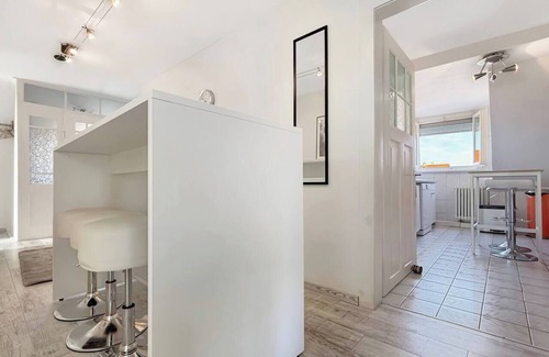 Nuertingen Apartamento | Zentrales Nürtingen Penthouse – 14 Pers., Zentrales Penthouse Nürtingen für 14 Pers