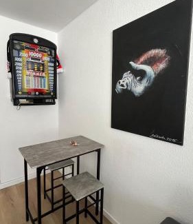 Stadtbezirk 3 Apartamento | Zentrales und renoviertes Apartment nähe Medienhafen mit Balkon