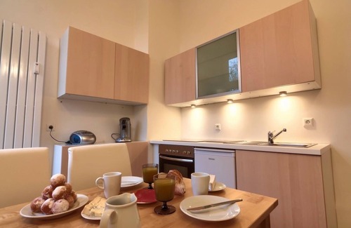 Tempelhof Apartamento | Zentrumsnah und Trotzdem im Grünen Eingerahmt von Zwei Großzügigen Parkanlagen