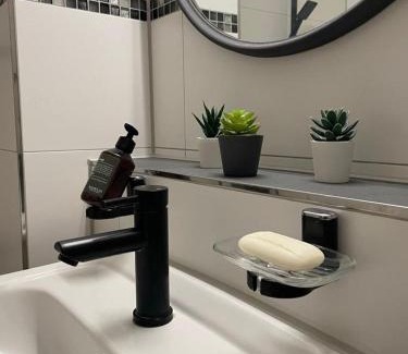 Reudnitz-Thonberg Apartamento | Zentrumsnahe Wohnung mit Sonnenterrasse