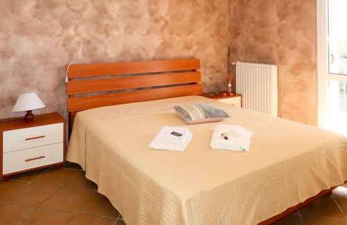 Diano Castello Apartamento | Apartamento Zenzero e Cannella en Diano Marina - 5 personas, 2 dormitorios