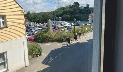 Fowey Apartamento | Zephyr - Bright Modern Apartment for Two