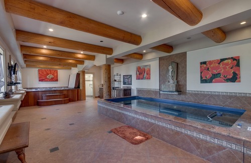Zephyr Cove Casa | Zephyr Cove Tahoe Tranquility, bañera de hidromasaje cubierta en el hogar familiar de 6 habitaciones (ZC695)