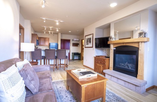 Winter Park Condominio | Zephyr Mountain Lodge, Condo | Ski-In/Ski-Out Continental Divide Views (Value-Rated Condo 2202)