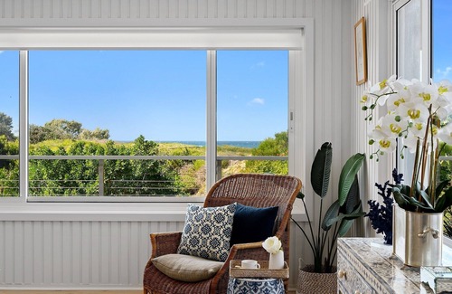 Sapphire Beach Casa | Zephyr Private beachfront, pet-friendly home for the discerning traveller