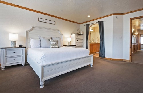 Midway Chalet De Esquí | Zermatt Resort Chalet for Groups & Families