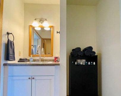 Wisconsin Dells Apartamento | Zero Rock Two-Story Suite