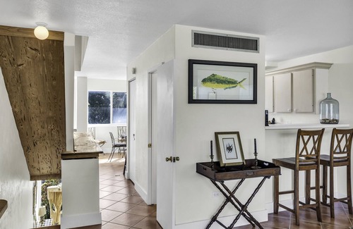 Islamorada Casa | Zesty Lower Matecumbe Condo with Private Beach & Dockage