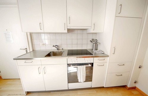 Langstrasse Apartamento | ZH Keita - Stauffacher HITrental Apartment