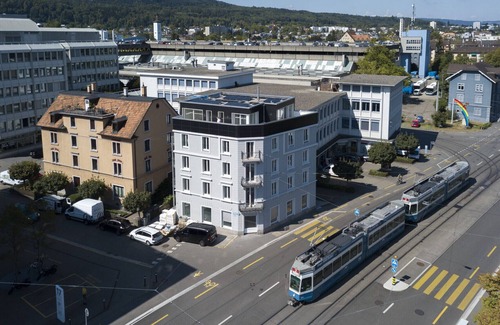 District 9 Apartamento | ZH Tiger - Altstetten Hitrental Apartment