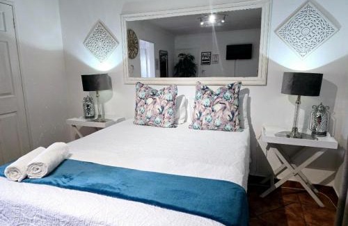 Boksburg Casa | Zhantique Guest House 1- Unit 5