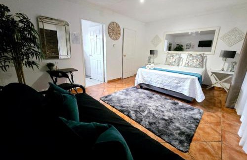 Boksburg Casa | Zhantique Guest House 1- Unit 5