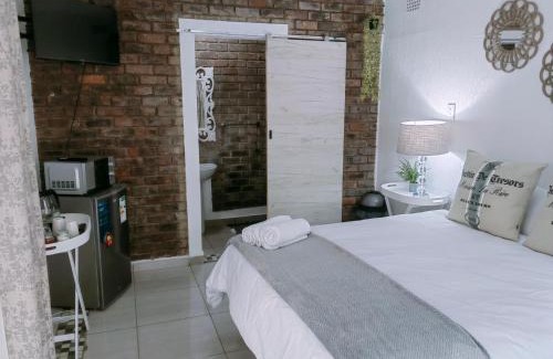 Boksburg Apartamento | Zhantique Guest House 1- Unit 2