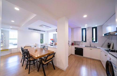 Shanghai Apartamento | ZHome-Gingkgo Garden-Four bedrooms duplex