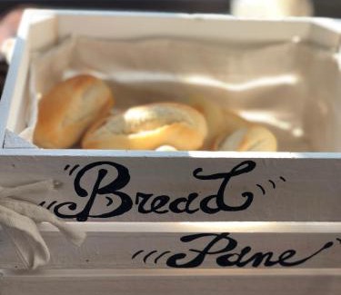 Naples Cama Y Desayuno | Zia Bi Bed and Breakfast