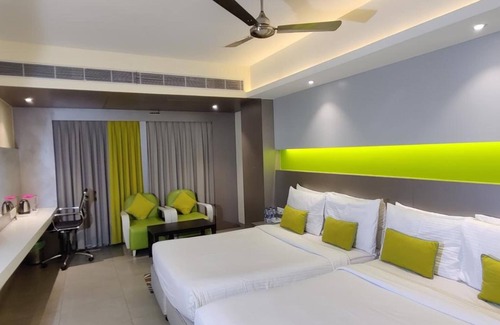Kukatpalli Hotel | ZIBE Hyderabad by GRT Hotels