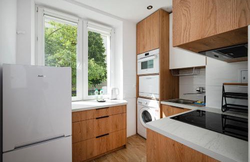 Baluty Apartamento | Zielna Comfort Studio by BookingHost