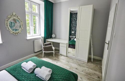 Chorzow Apartamento | Zielony Apartament DE LUX dla 4 osób Chorzów Katowice
