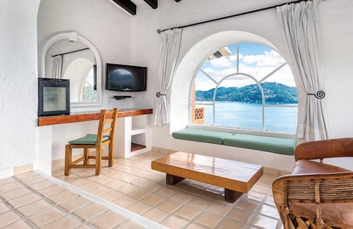 Almacén Complejo | Zihuatanejo Resort Studio Hotel
