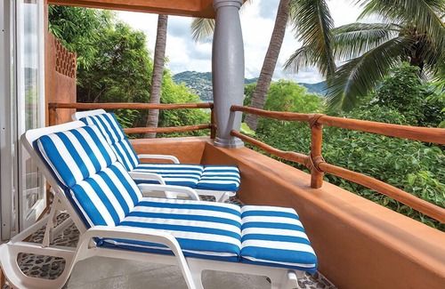 Almacén Complejo | Zihuatanejo Resort Hotel