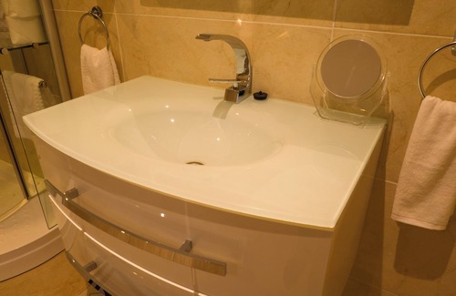 Accra Hotel | Zimansky Hotel