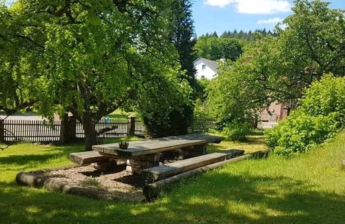 Merzalben Apartamento | Vrbo Property