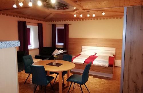 Sankt Peter am Kammersberg Apartamento | Zimmer und Appartement Marktcafe Sankt Peter am Kammersberg 87