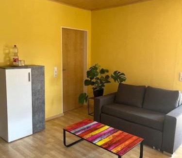 Lang-Gons Apartamento | Zimmer in Langgöns mit Schlafsofa
