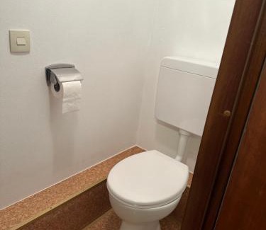 Gemarkung Schomberg Casa | Zimmer mit eigenem Bad & WC beim Stausee