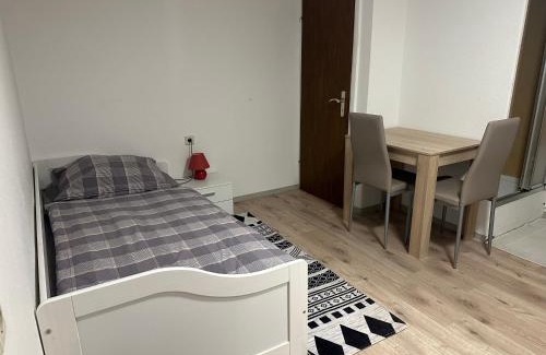 Gemarkung Schomberg Casa | Zimmer mit eigenem Bad & WC beim Stausee