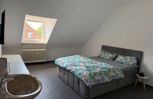 Alt-Knielingen Casa | Zimmer mit Gemeinschaftsbad