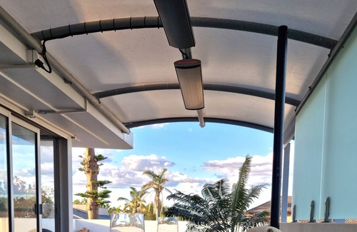 Narrabeen Casa | Zinc by the Sea. A luxury holiday paradise nestled across from Narrabeen beach