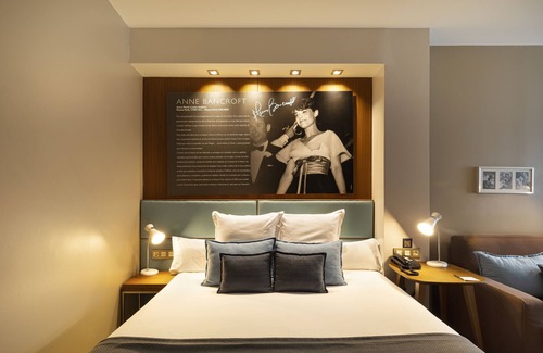 San Sebastian Centro Hotel | Zinema7