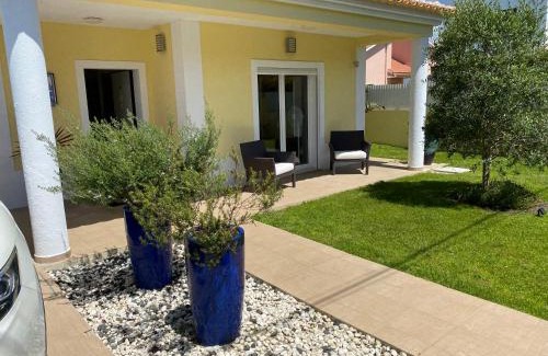 Charneca de Caparica e Sobreda Casa | Zion guest house