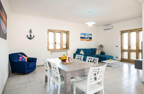 Satriano Casa | Zion Mare