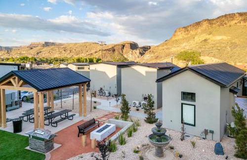 Hurricane Hotel | Zion Oasis Rentals