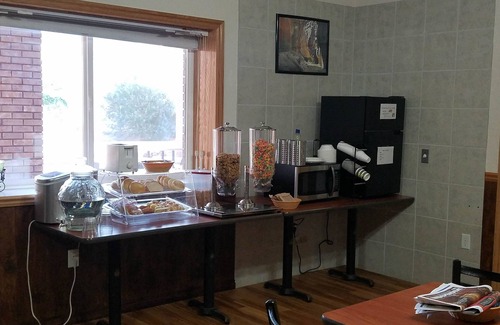 Hildale Hotel | Zion's Most Wanted Hotel