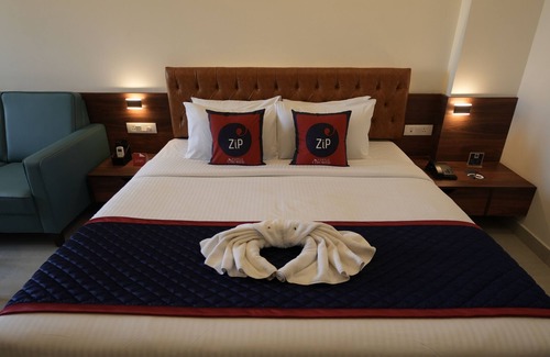 Whitefield Hotel | Zip By Spree Hotels Purple Orchid Whitefield