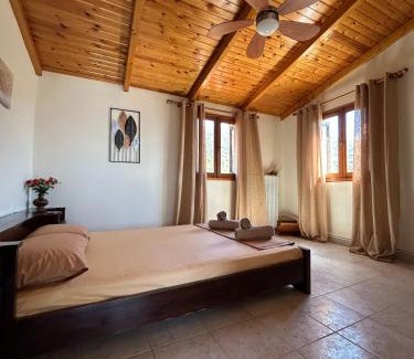 Eretria Casa | Ziras Traditional Villa