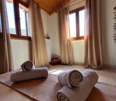 Eretria Casa | Ziras Traditional Villa