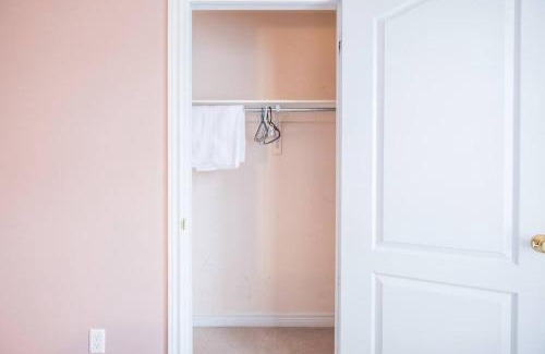 Malton Casa | ZK7 Room Near Airport