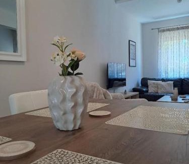 Alexandroupoli Casa | Zoe's maisonette