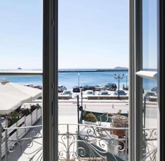 Karystos Apartamento | Zoe's Villa - Modern Karystos Apartments By The Port & Beach