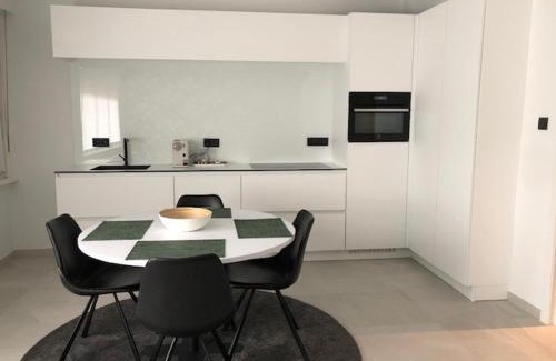 Westende Apartamento | Zonneweelde 2slpk app 50m van strand