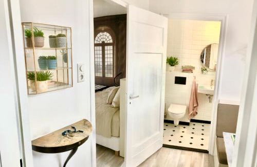 Stadhuis Apartamento | Zonnige frisse studio De Gouden Parel in hartje Middelburg