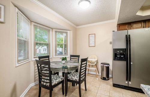 Columbus Casa | Zoo Getaway, 3BR Home w/Yard Games & Comfort, Family Friendly