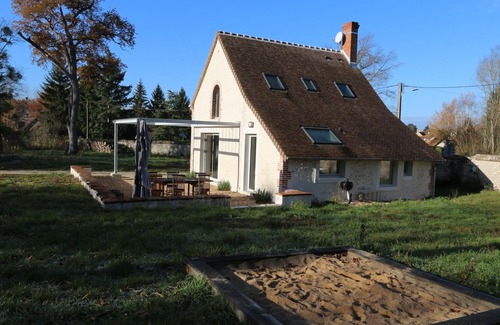 Selles-sur-Cher Casa | ZOO DE BEAUVAL Y CASTILLOS DEL LOIRE: EL GRADO DEL PARQUE DE LA CHATEAU DES NOUIES