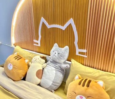 Nan Otro | Zoo Villa บ้านน้องแมว